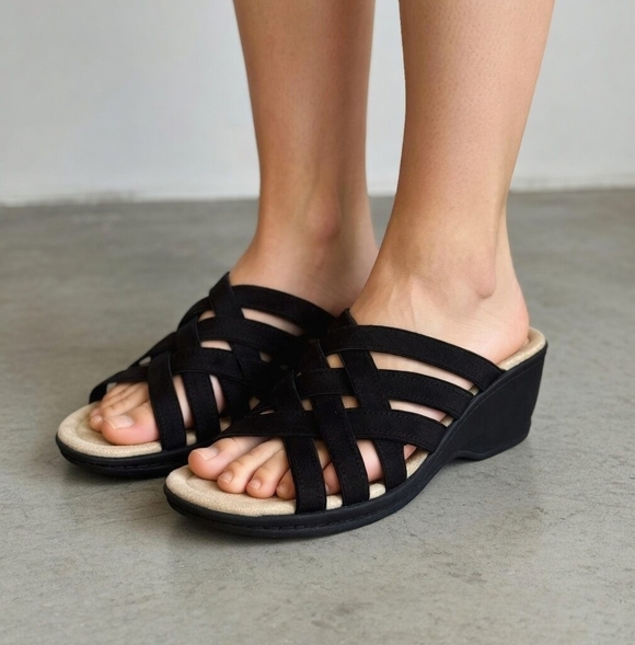 East 5th Shoes - East 5th Irene Women's Black Strappy Memory Foam Slide Sandal Size 9.5 M NIB